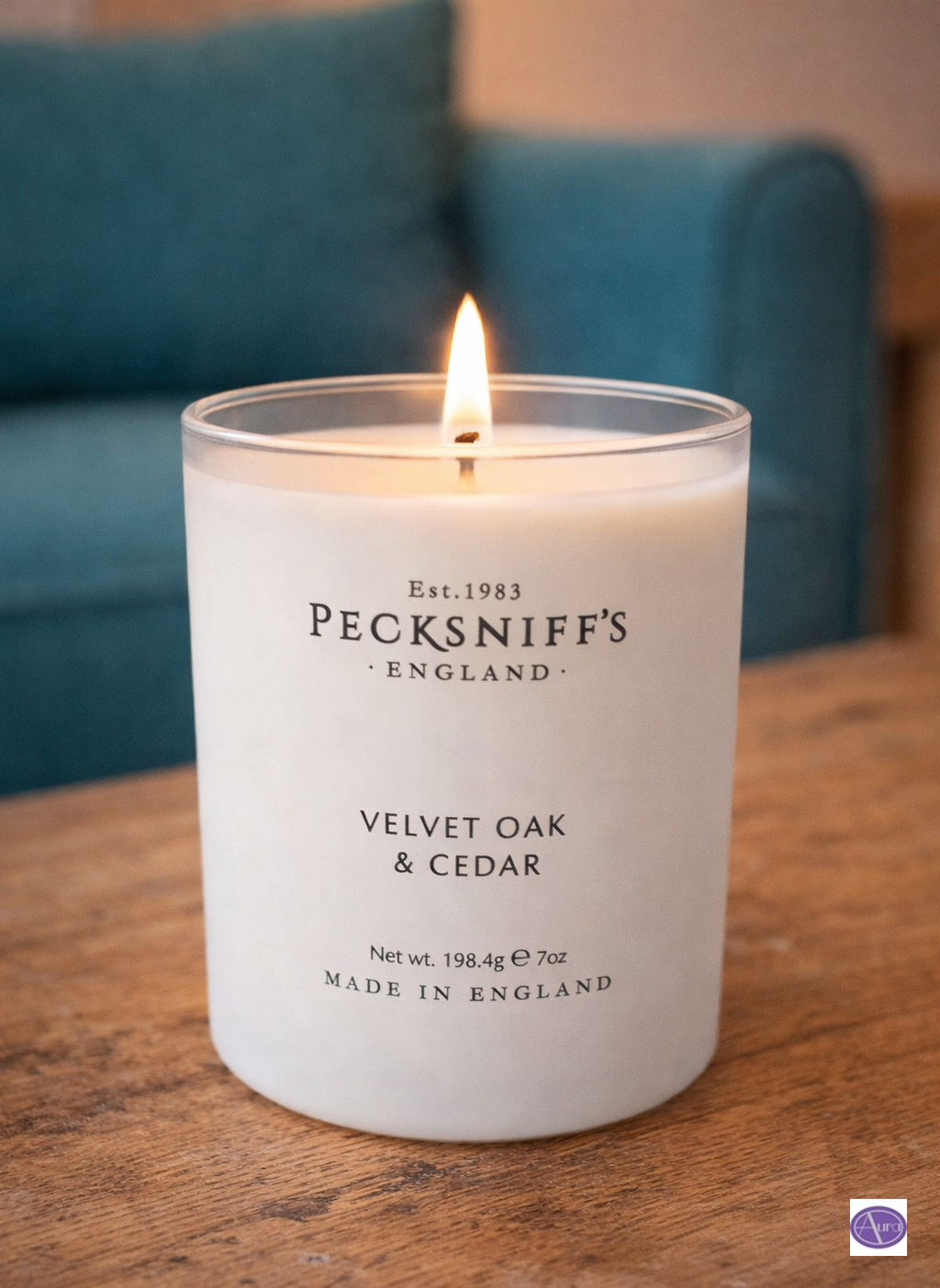 Velvet Oak & Cedar Scented Candle 198.4g