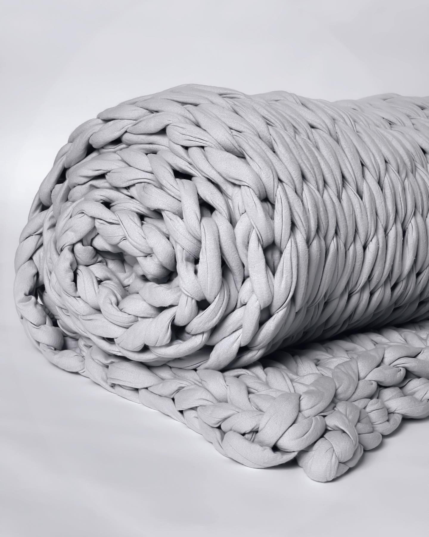 Remy Sleep Weighted Blankets - The Lounger